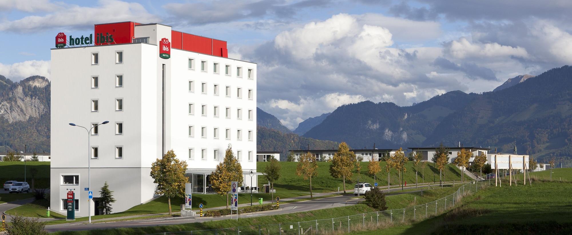 Ibis Bulle - La Gruyere Swiss Bike Hotel מראה חיצוני תמונה