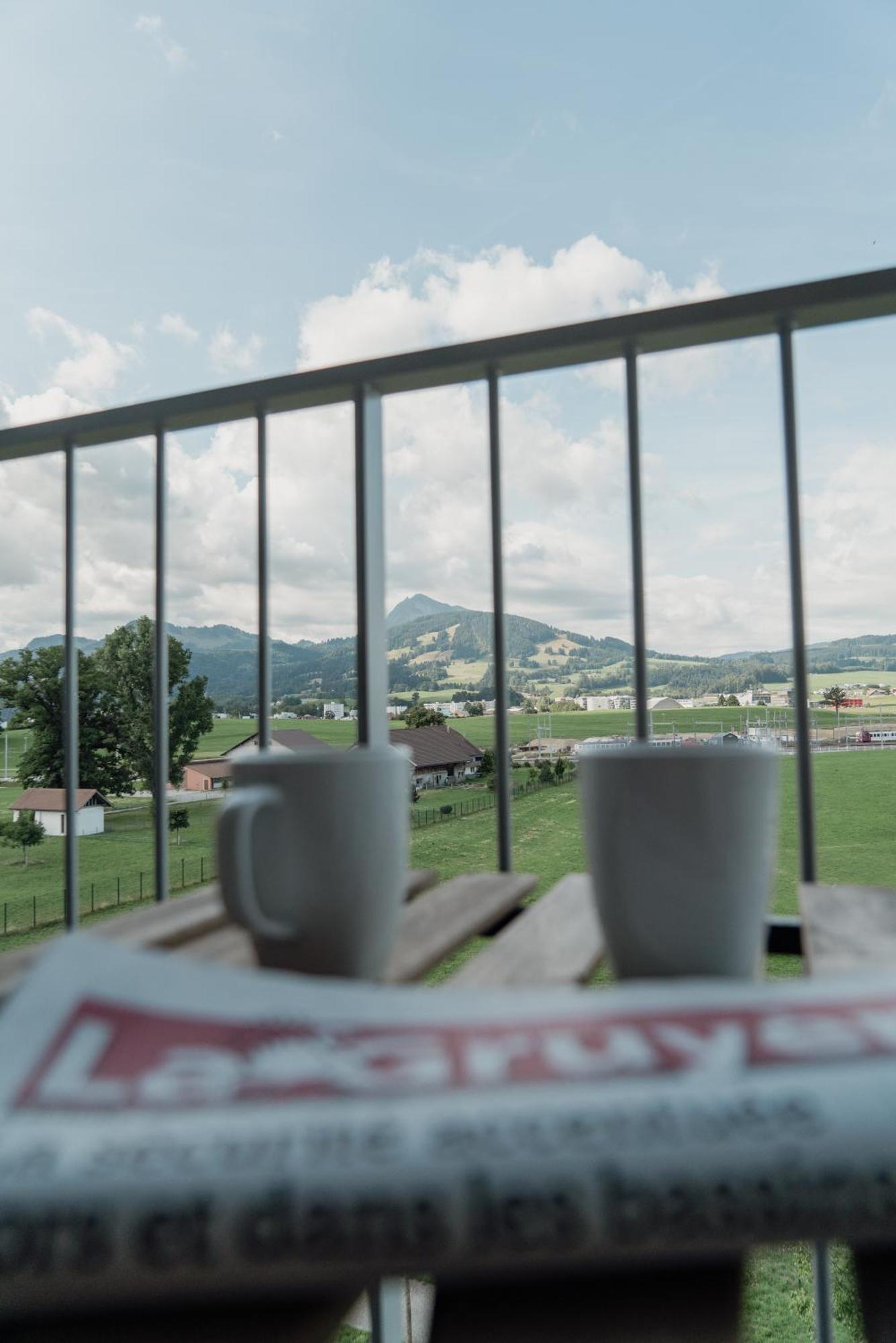 Ibis Bulle - La Gruyere Swiss Bike Hotel מראה חיצוני תמונה