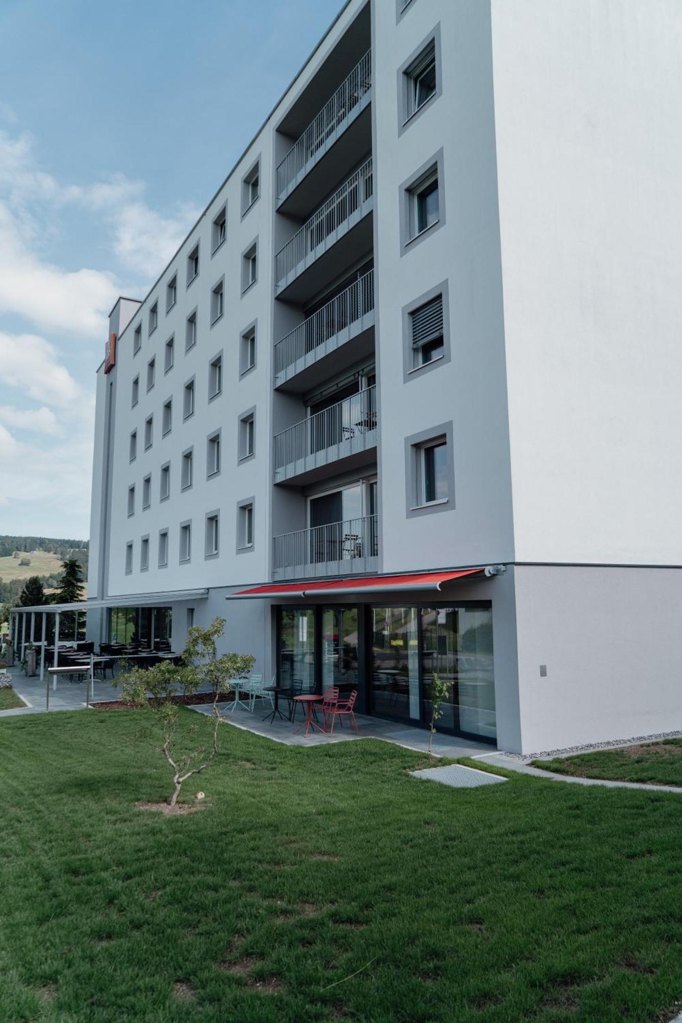 Ibis Bulle - La Gruyere Swiss Bike Hotel מראה חיצוני תמונה