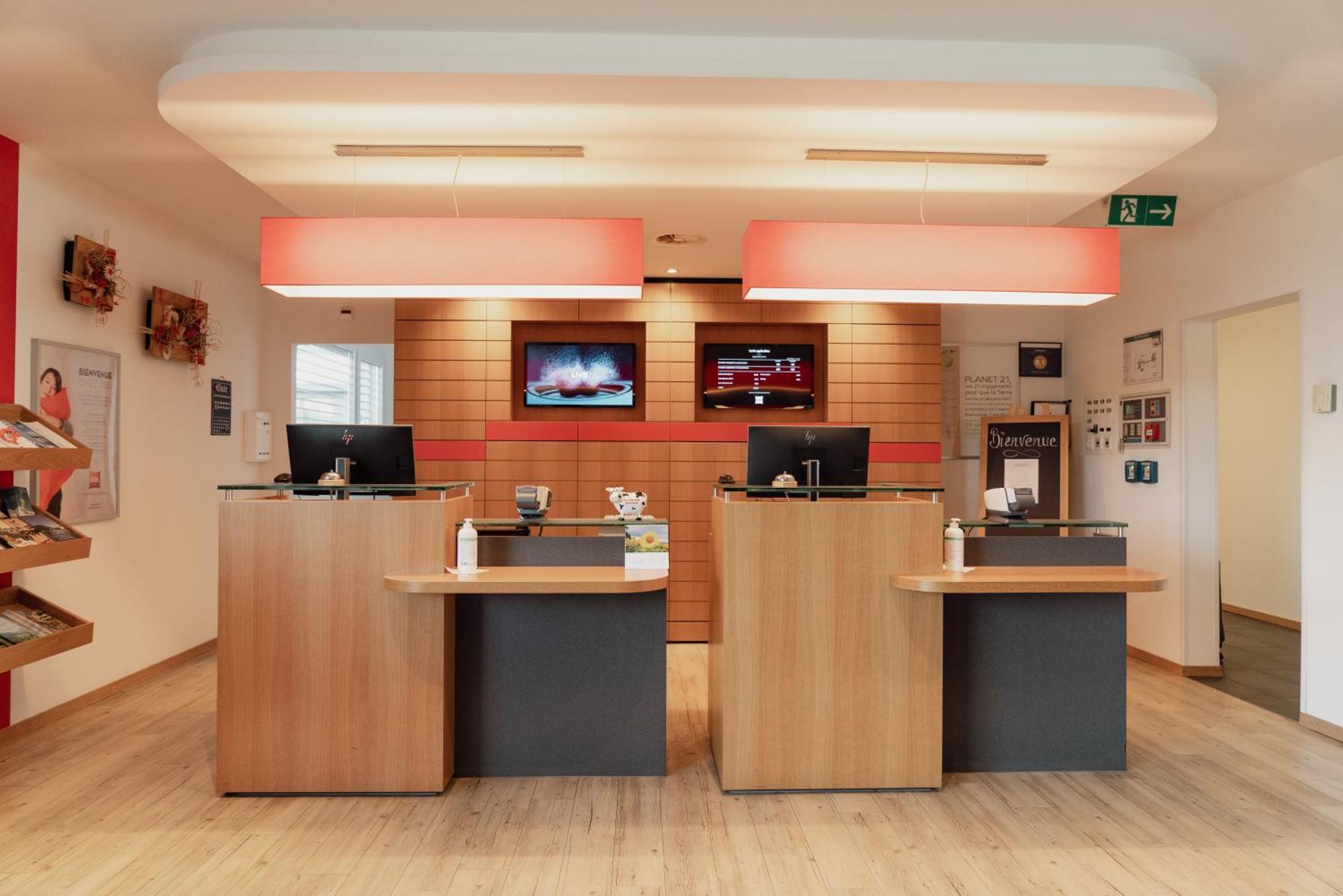 Ibis Bulle - La Gruyere Swiss Bike Hotel מראה חיצוני תמונה