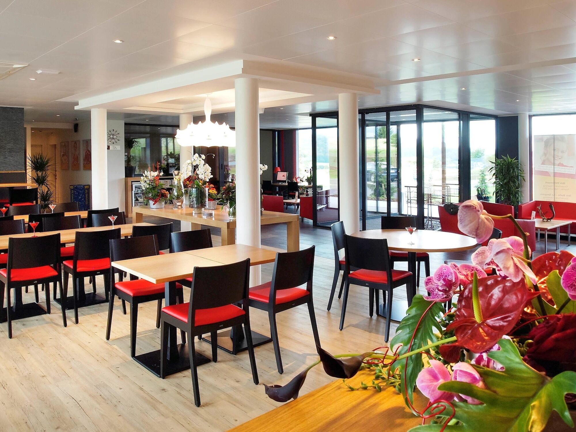 Ibis Bulle - La Gruyere Swiss Bike Hotel מראה חיצוני תמונה